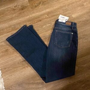 NWT Judy blue high waisted slim bootcut